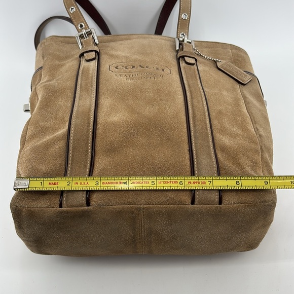 Coach vintage Tan Suede leather Tote Bag purse - Picture 15 of 16